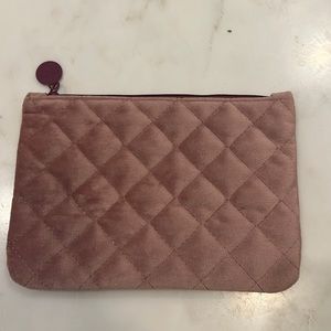 NWOT Ipsy makeup bag